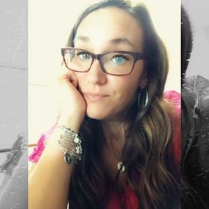 Meet your Posher, Elisabeth